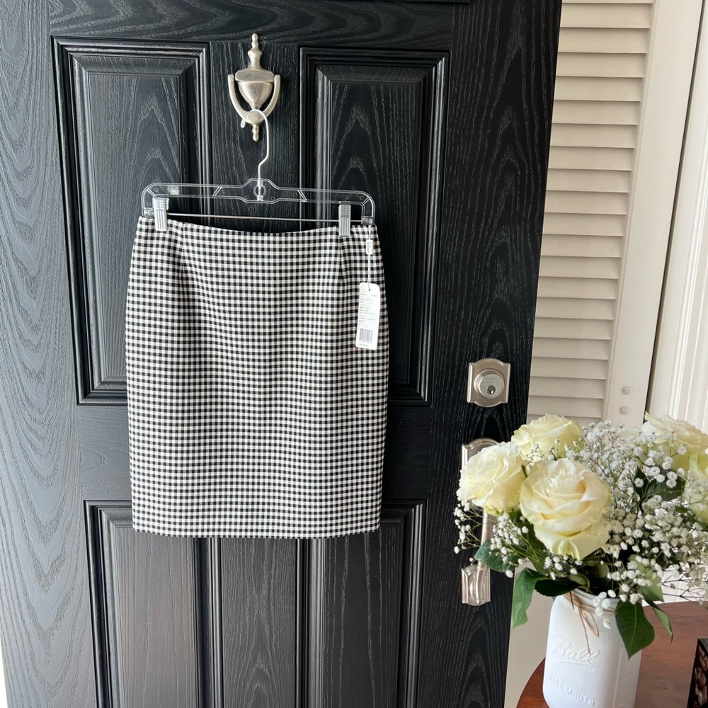 NWT Akris Punto Houndstooth Pencil Skirt